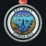 Key West Florida Scuba Retro Emblem Ornament Aus Metall<br><div class="desc">Wichtigstes westliches Vektorkunstdesign. Key West,  eine US-Inselstadt,  ist Teil des Florida Keys Archipels.</div>