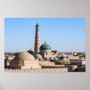 Khiva, Usbekistan - Islam Khodja Minarett & Mosche Poster