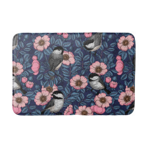 Kichererbsen in wilder Rose in Rosa und Blau Badematte
