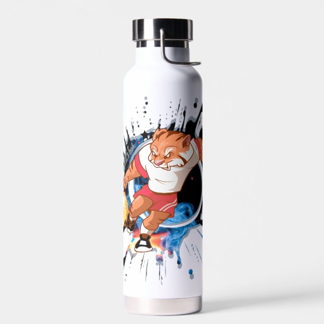 Kick es so, wie es heiß ist. Cartoon Fußball Trinkflasche (Links)