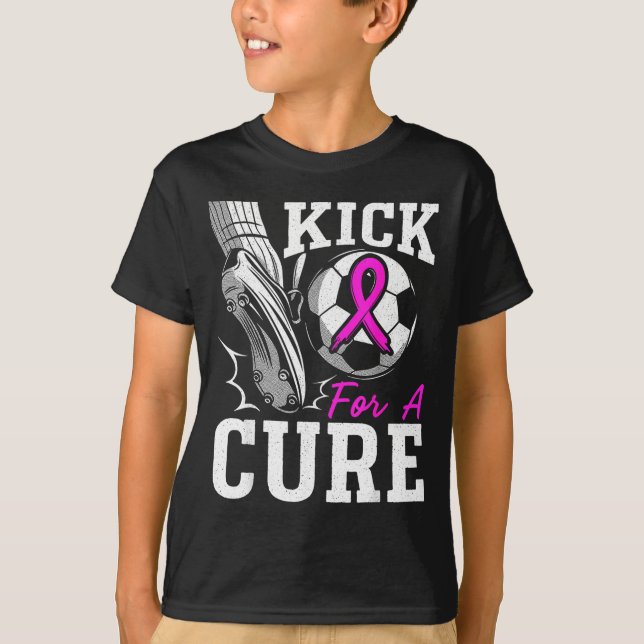 Kick For A Breast Cancer Awareness Nk Ribbon Socce T-Shirt (Vorderseite)