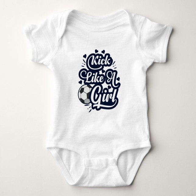 Kick like a Girl Baby Strampler (Vorderseite)