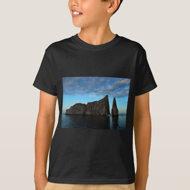 Kicker-Felsen, Galapagos T-Shirt (Vorderseite)