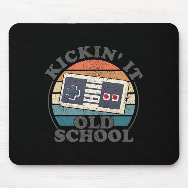 Kickin It Old School Retro 80er Videospiel Gaming  Mousepad (Vorne)