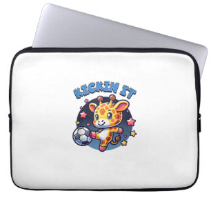 Kickin It Soccer Player Giraffe Ball Girls Boys An Laptopschutzhülle
