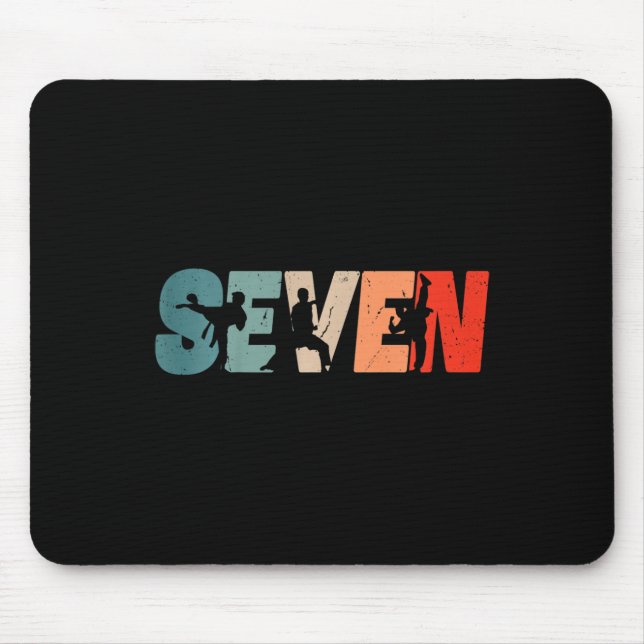 Kids 7th Birthday Karate Fighter 7 Year Old Girls  Mousepad (Vorne)