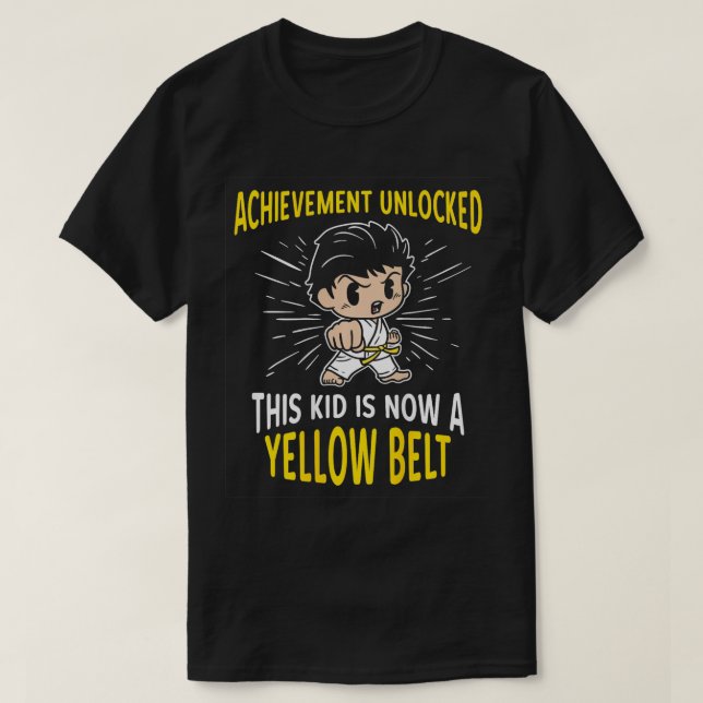 Kids Karate Student Yellow Belt Award Geschenk T-Shirt (Design vorne)