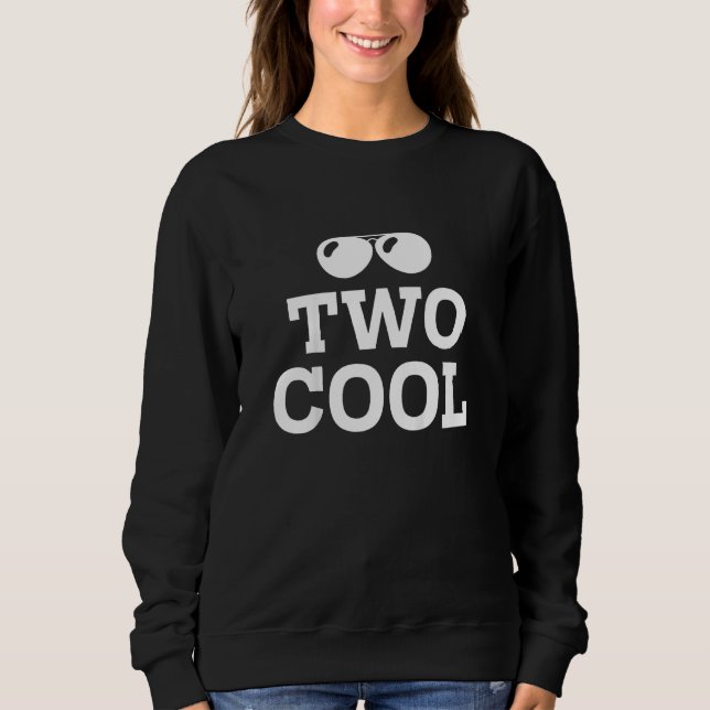 Kids Kids Two Cool 2nd Birthday Celebration Sweatshirt (Vorderseite)