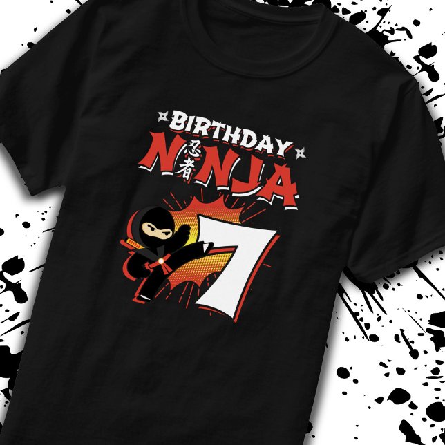 Kids Ninja Birthday Party Gift - 7 Jahre Old T-Shirt (Von Creator hochgeladen)