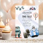 Kids Race Car thematisierte zweite Geburtstagspart Einladung<br><div class="desc">Starten Sie Ihre Motoren, es ist Zeit für das Party! 🏁 Die Einladungen zum zweiten Geburtstag zum Thema Rennsport bringen den Nervenkitzel der Rennstrecke direkt in Ihren Briefkasten. Mit Aquarellbildern von roten und blauen Rennautos, einem Geschwindigkeitszeichen mit der Nummer eins und einer Rennstrecke, werden sie sicher Ihren kleinen Geburtstag zum...</div>