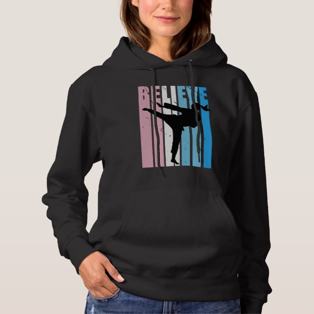 Kids Retro Karate Motivational Believe Practice Th Hoodie (Vorderseite)