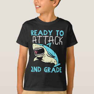 Kids Shark ist bereit, die zweite Stufe anzugreife T-Shirt