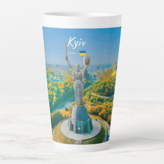 Kiew, Ukraine - Mutter Ukraine Monument groß Milchtasse