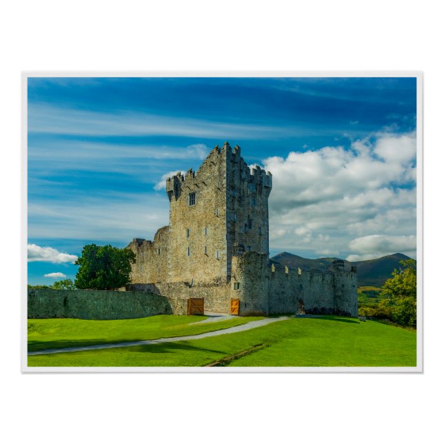 Killarney's Ancient Stronghold: Ross Castle Poster (Vorderseite)