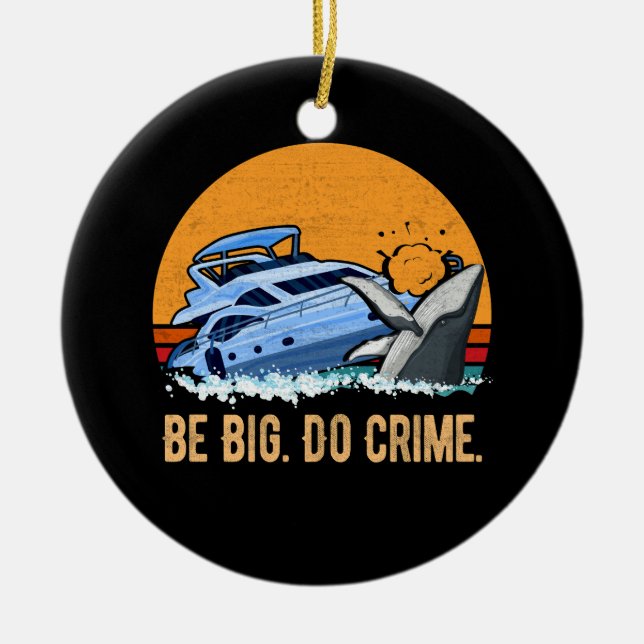 Killerwale, die Yachten angreifen, sind das große  Keramik Ornament (Vorne)