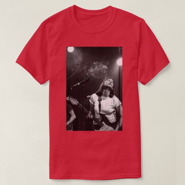 Kim Deal spielt Gitarre T-Shirt (Design vorne)
