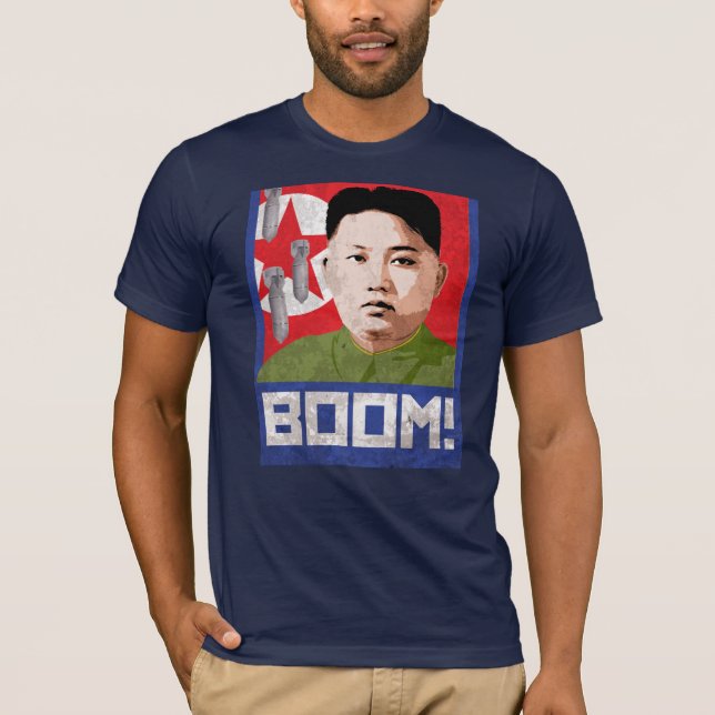 Kim Jong Un Propaganda - BOOM - T-Shirt (Vorderseite)