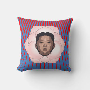 Kim Jong Un über Magnolien und Rote Buchten Kissen