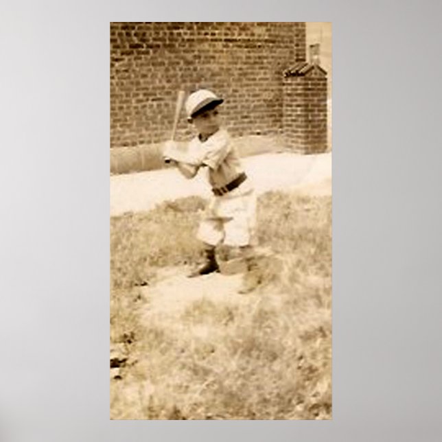 Kind, das Baseball-Poster spielt Poster (Vorne)