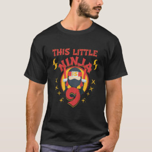 Kinder 9. Geburtstag Kampfsport Dieser kleine Ninj T-Shirt