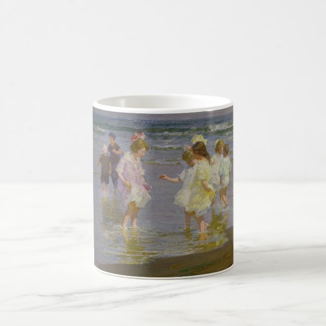 Kinder auf dem Strand (von E.H. Potthast) Kaffeetasse (Mittel)