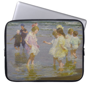Kinder auf dem Strand (von E.H. Potthast) Laptopschutzhülle
