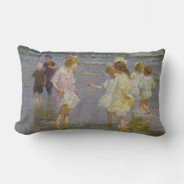 Kinder auf dem Strand (von E.H. Potthast) Lendenkissen