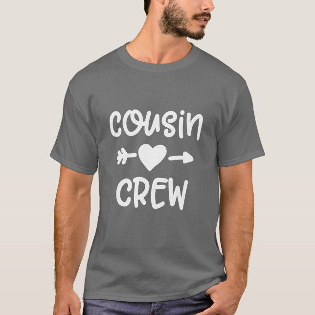 Kinder Cousin Crew T-Shirt (Vorderseite)