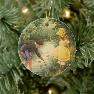 Kinder der Vergangenheit, Junge und Mädchen spiele Keramik Ornament