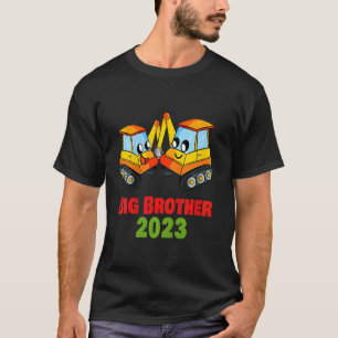 Kinder, die 2023 zum großen Bruder befördert wurde T-Shirt