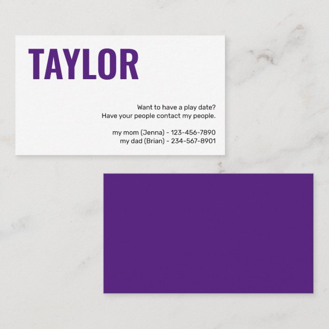 Kinder, die die Karte abspielen Datum spielt Mädch (Vorne/Hinten)