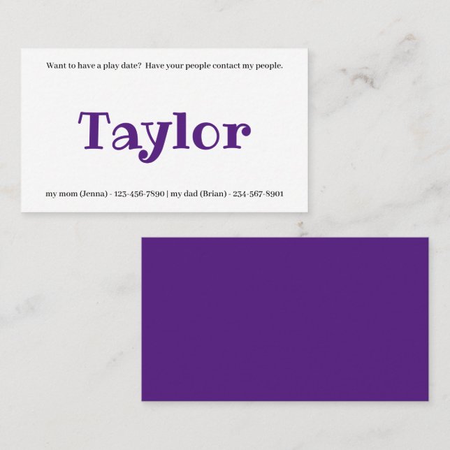 Kinder, die die Karte abspielen Datum spielt Mädch (Vorne/Hinten)