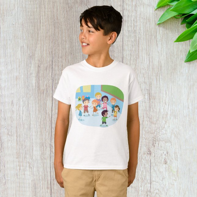 Kinder, die im Klassenzimmer spielen T-Shirt (Von Creator hochgeladen)