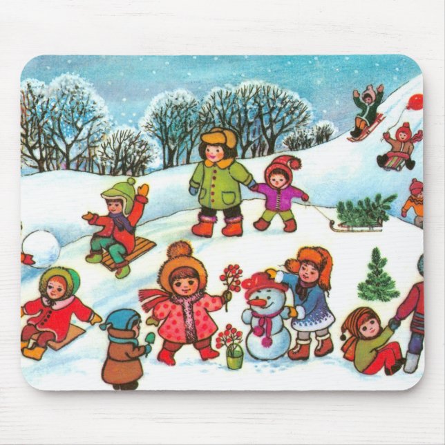 Kinder, die im Schnee spielen Mousepad (Vorne)
