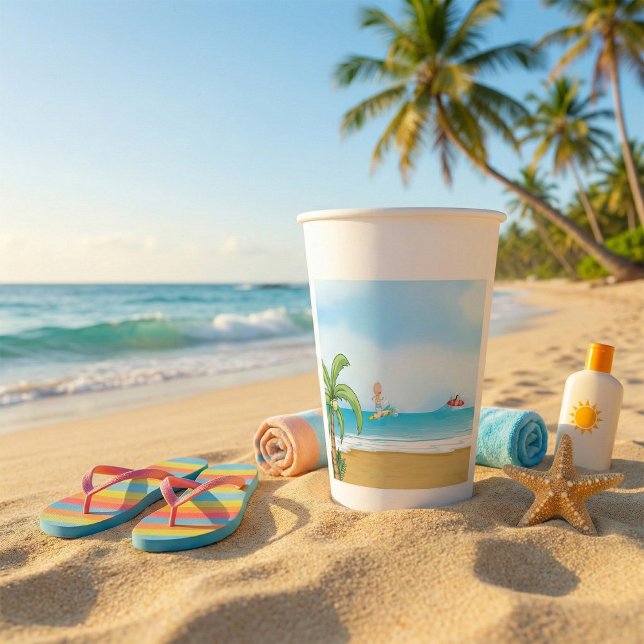 Kinder, die im Sommer im tropischen Beach Fun surf Pappbecher (Von Creator hochgeladen)