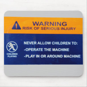 Kinder, die nicht am Computer teilnehmen dürfen Mousepad