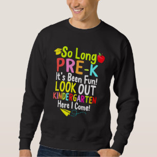 Kinder, die so lange vor der K aussehen, wie ihr d Sweatshirt