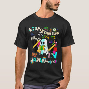 Kinder hören auf, Mama zu weinen. Es ist nur mein T-Shirt