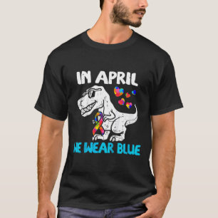 Kinder im April wir tragen Blue Trex Dino Kleinkin T-Shirt