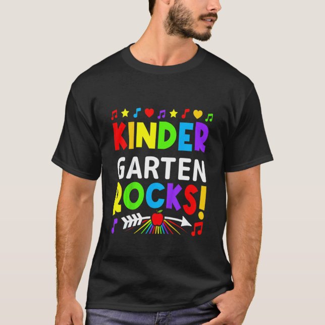 Kinder im Kindergarten kehren zurück zum Schullehr T-Shirt (Vorderseite)