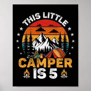 Kinder in diesem kleinen Camper ist 5 Jahre alt Ca Poster