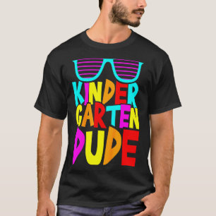 Kinder Kindergarten Typ mit Sonnenbrille zurück zu T-Shirt