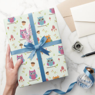 Kinder Niedliche farbenfrohe Owls Acorns Pilze Geschenkpapier