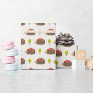 Kinder Niedlicher Igel, der Äpfel trägt und lächel Geschenkpapier