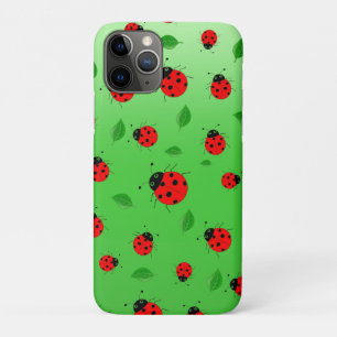 Kinder Niedlicher roter Ladybug und grün verlassen Case-Mate iPhone Hülle