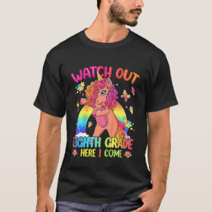 Kinder schauen sich achter Klasse an, einhorchen z T-Shirt