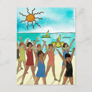 Kinder trainieren am Strand Postkarte