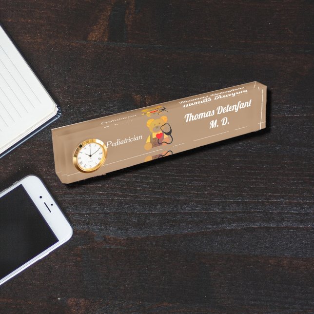 Kinderarzt - orangefarbene Teddy - Stethoskop Namensplakette (Von Creator hochgeladen)