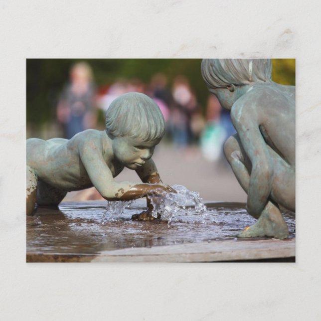 Kinderbrunnen Postkarte (Vorderseite)
