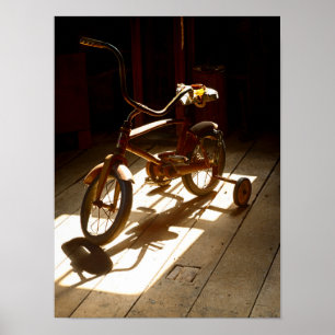 Kinderfahrrad an der ehemaligen Getreidemühle Poster